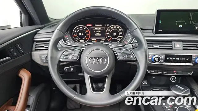 Audi A4 2019 — Photo 26/35