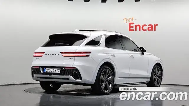 Genesis GV70 2021 — ფოტო 2/30