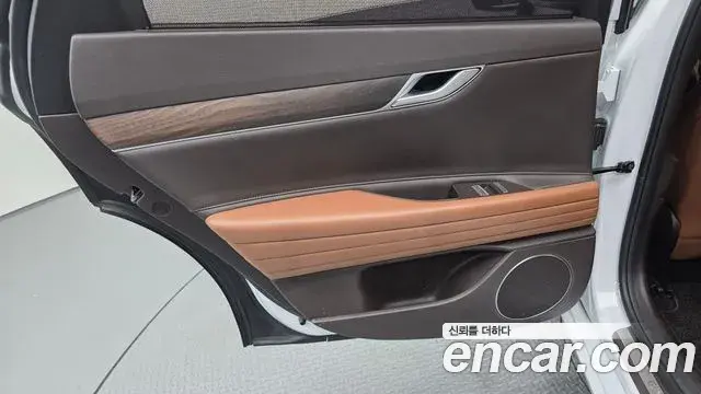 Genesis G80 2021 — Şəkil 19/35