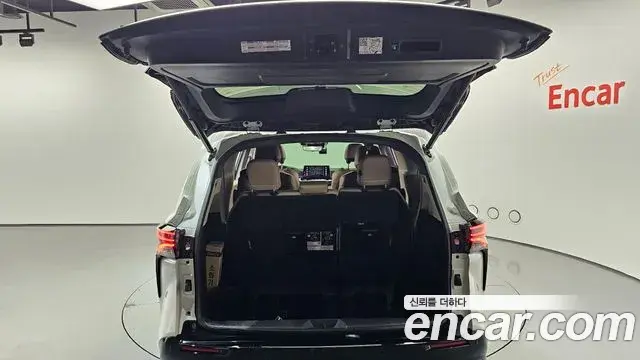 Toyota Sienna 2021 — Photo 20/20