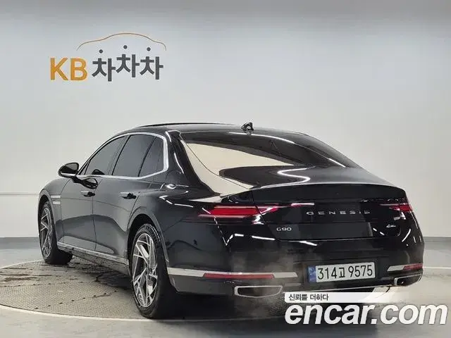 Genesis G90 2022 — ფოტო 8/18