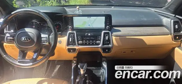 Kia Sorento 2021 — Фото 16/20