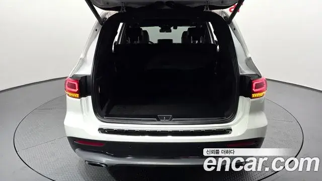 Mercedes-Benz GLB-Class 2020 — Şəkil 22/29