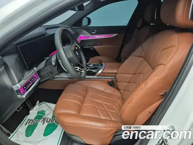 BMW 7 Series 2024 — Photo 5/20