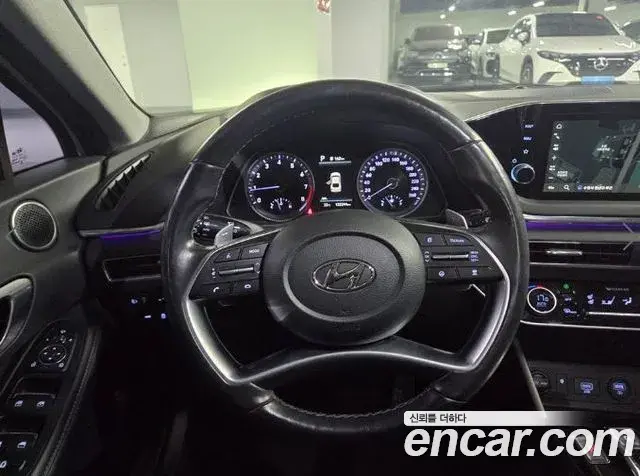 Hyundai Sonata 2022 — Şəkil 15/18