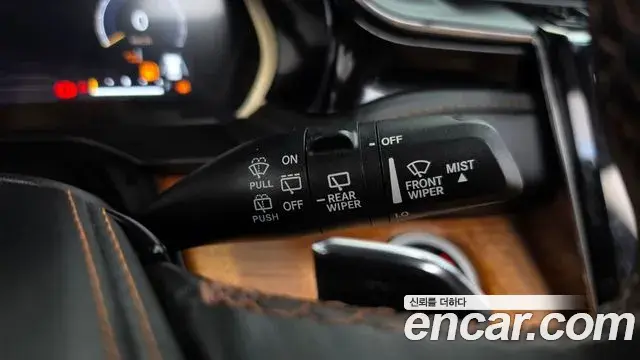Jeep Grand Cherokee 2022 — Photo 37/39