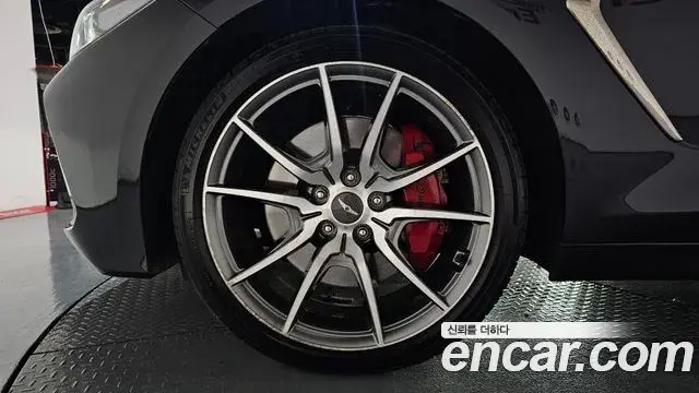 Genesis G70 2018 — Şəkil 18/34