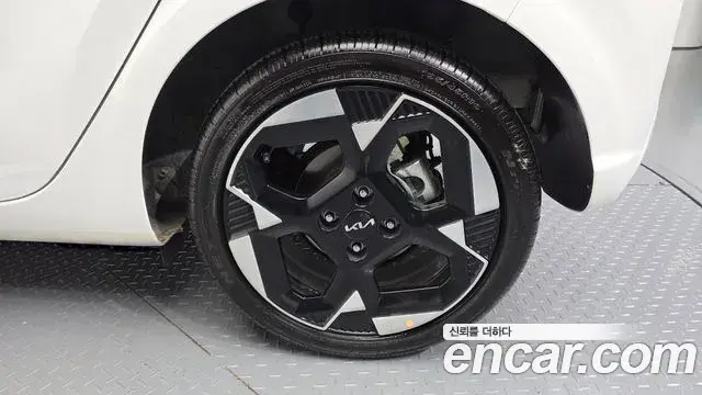 Kia The New Morning 2025 — Photo 24/33