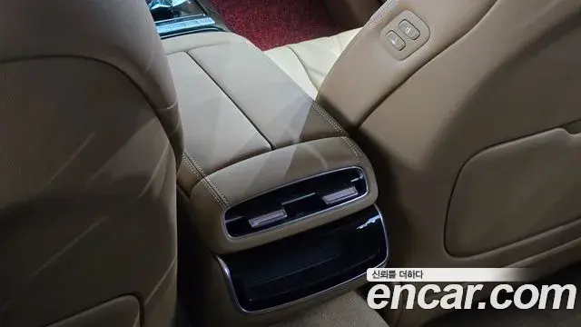 Genesis Electrified G80 2025 — Photo 20/20