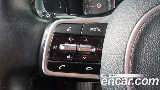 Kia Sorento 2022 — Şəkil 16/20