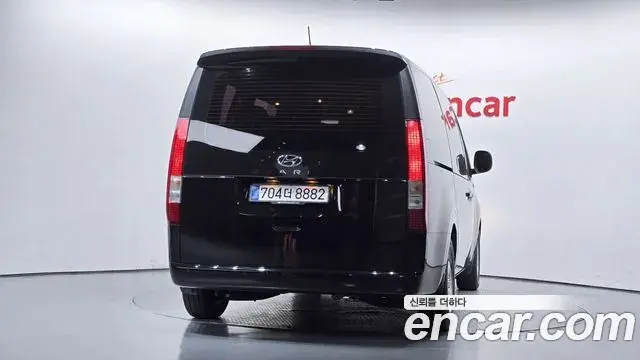 Hyundai Staria 2022 — Photo 19/31