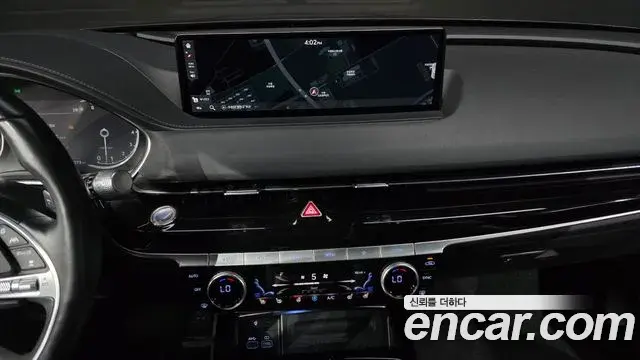 Genesis Electrified G80 2020 — Photo 13/20