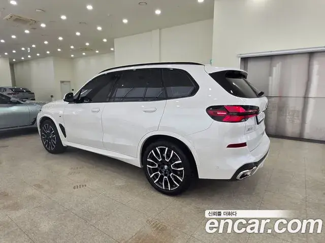 BMW X5 2026 — Фото 12/20