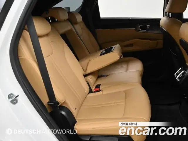 Kia Sorento 2023 — Şəkil 12/20