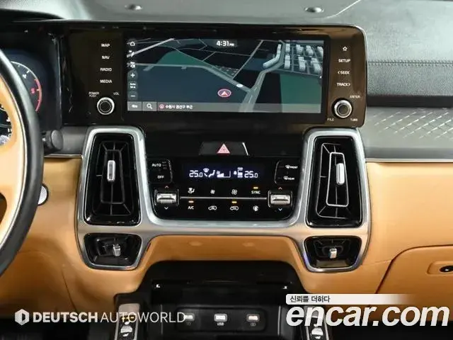 Kia Sorento 2023 — Şəkil 14/20
