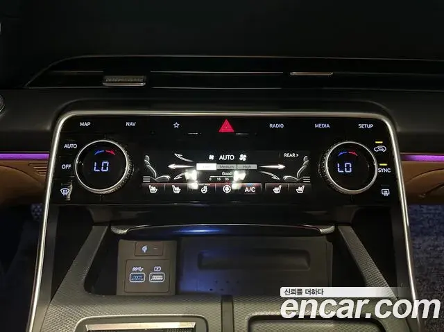 Genesis GV80 2021 — Photo 9/20