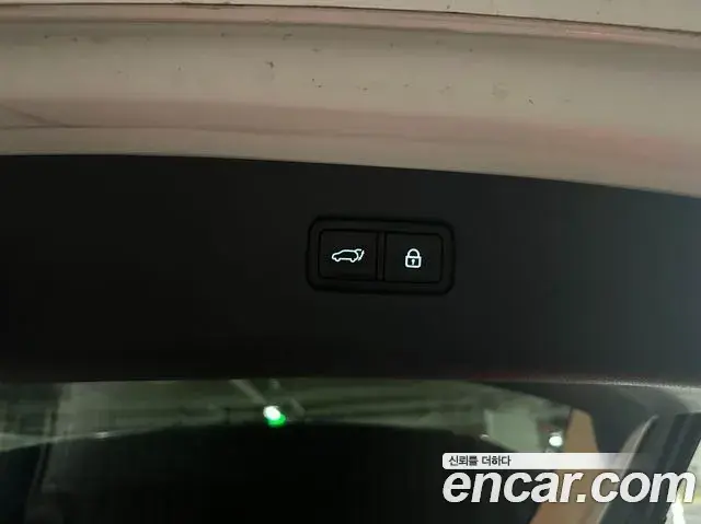 Genesis GV80 2021 — Photo 20/20