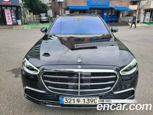 Mercedes-Benz S-Class, 2022