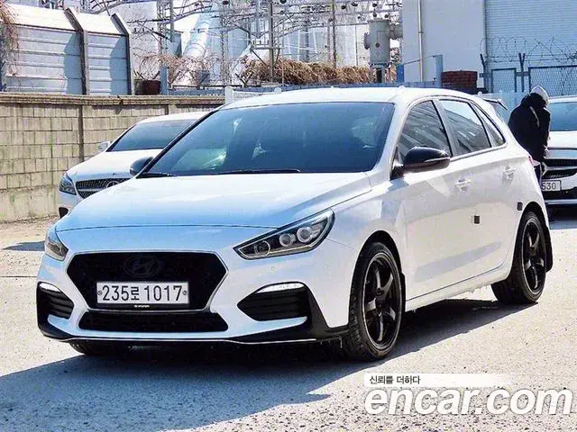 Hyundai i30 2019 — Фото 10/20