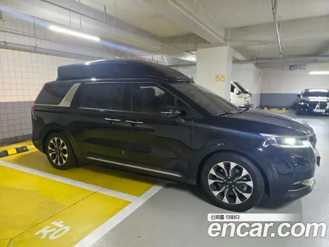 Kia Carnival 2022 — Photo 1/13
