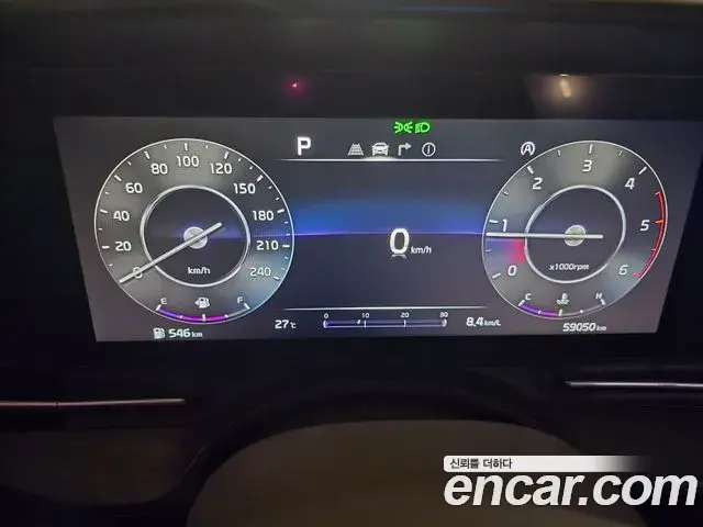 Kia Carnival 2022 — Photo 8/13