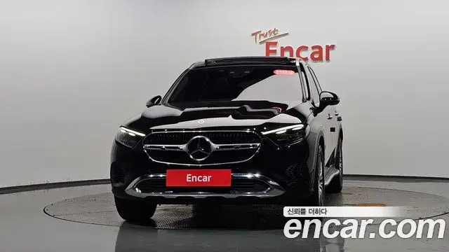 Mercedes-Benz GLC-Class 2023 — Фото 3/20