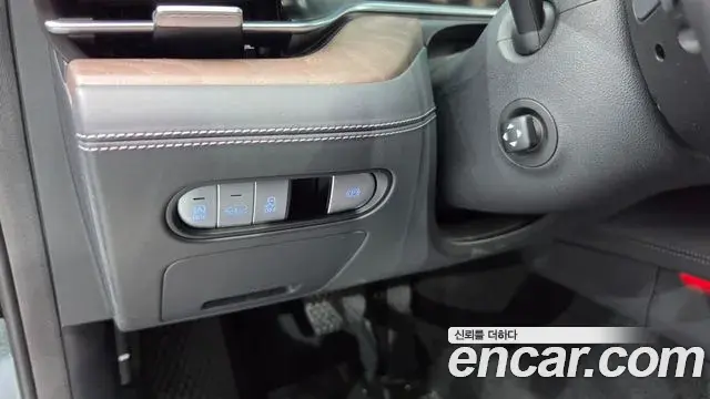 Genesis G90 2022 — Şəkil 18/20