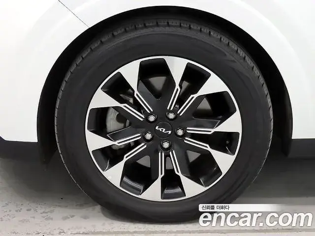 Kia Carnival 2022 — Photo 20/20