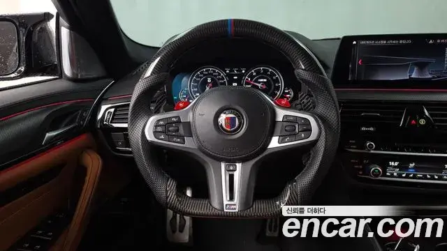 BMW M5 2019 — Фото 13/20