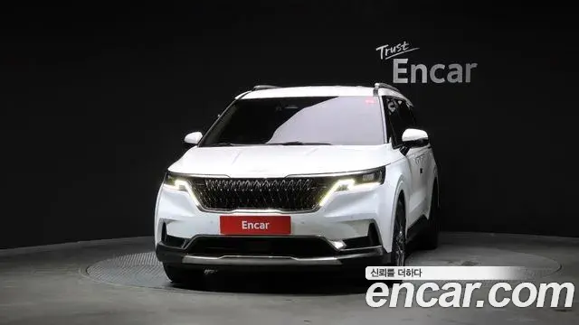 Kia Carnival 2022 — Фото 3/20