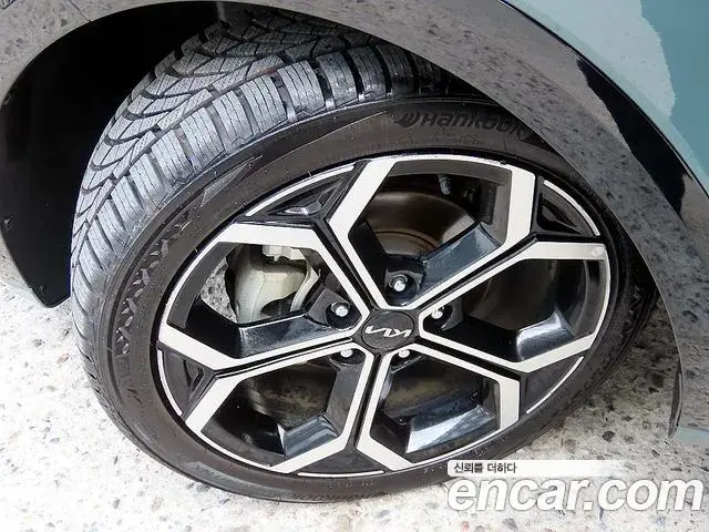 Kia Niro 2022 — Фото 20/20