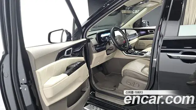 Kia Carnival 2022 — Photo 9/20