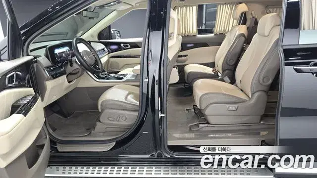 Kia Carnival 2022 — Photo 10/20