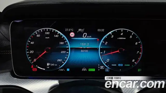 Mercedes-Benz E-Class 2021 — Фото 8/20
