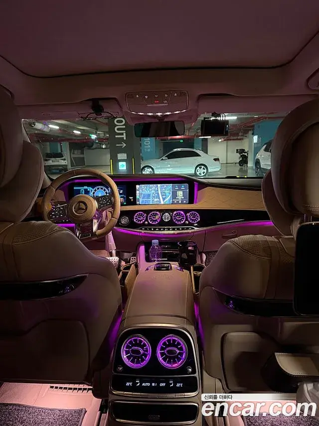 Mercedes-Benz S-Class 2019 — Photo 7/11