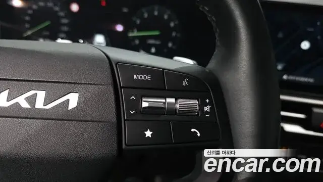 Kia Sportage 2025 — Şəkil 9/31