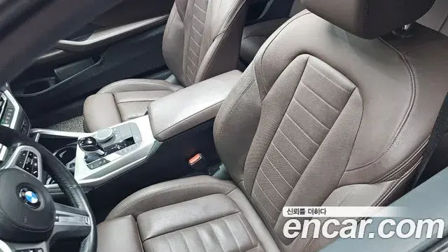 BMW 4 Series 2022 — Фото 17/20