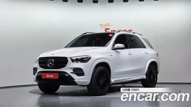 Mercedes-Benz GLE-Class 2023 — Фото 20/20