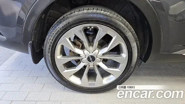 Kia Sorento 2022 — Photo 5/20