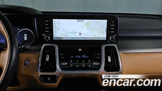 Kia Sorento 2022 — Photo 14/20