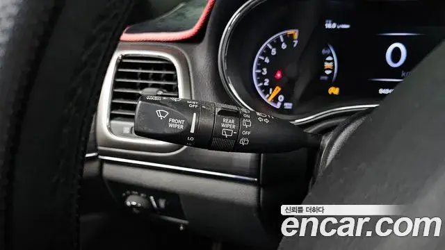 Jeep Grand Cherokee 2019 — Şəkil 19/20