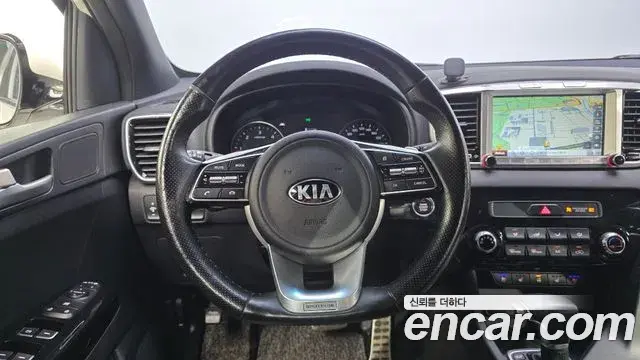 Kia Sportage The Bold 2019 — ფოტო 15/35