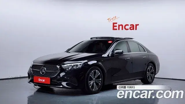 Mercedes-Benz E-Class 2024 — Şəkil 1/20