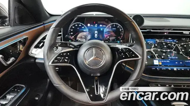 Mercedes-Benz E-Class 2024 — Şəkil 14/20