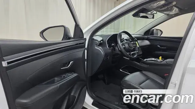 Hyundai The New Tucson 2022 — Фото 10/20