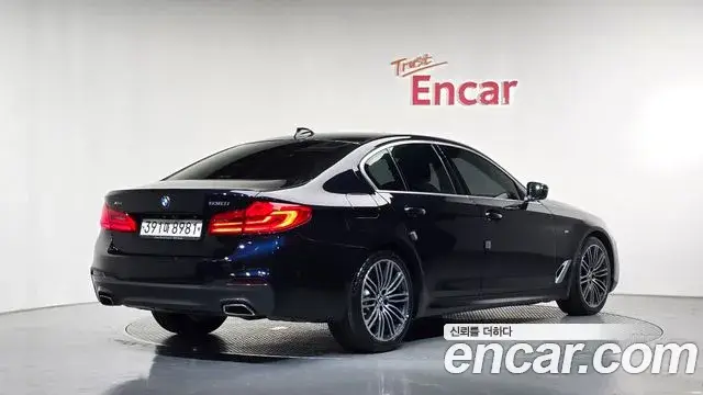 BMW 5 Series, 2020