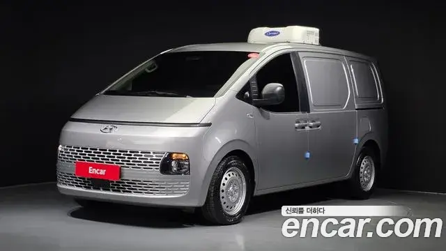 Hyundai Staria, 2023