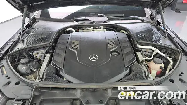 Mercedes-Benz S-Class 2021 — Фото 6/20