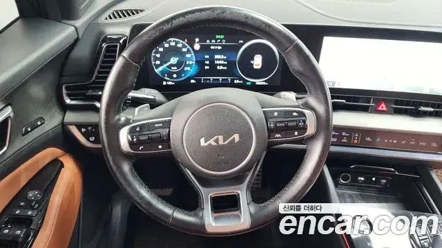 Kia Sportage 2022 — Фото 13/20