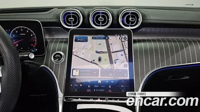 Mercedes-Benz GLC-Class 2024 — Фото 14/20